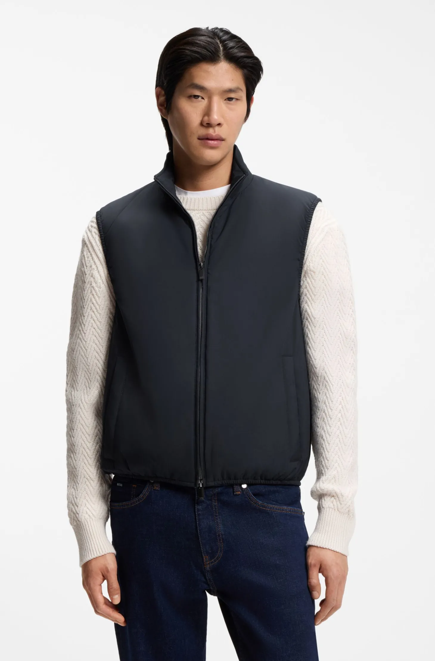 Slim-Fit Weste aus wasserabweisendem Performance-Stretch-Gewebe