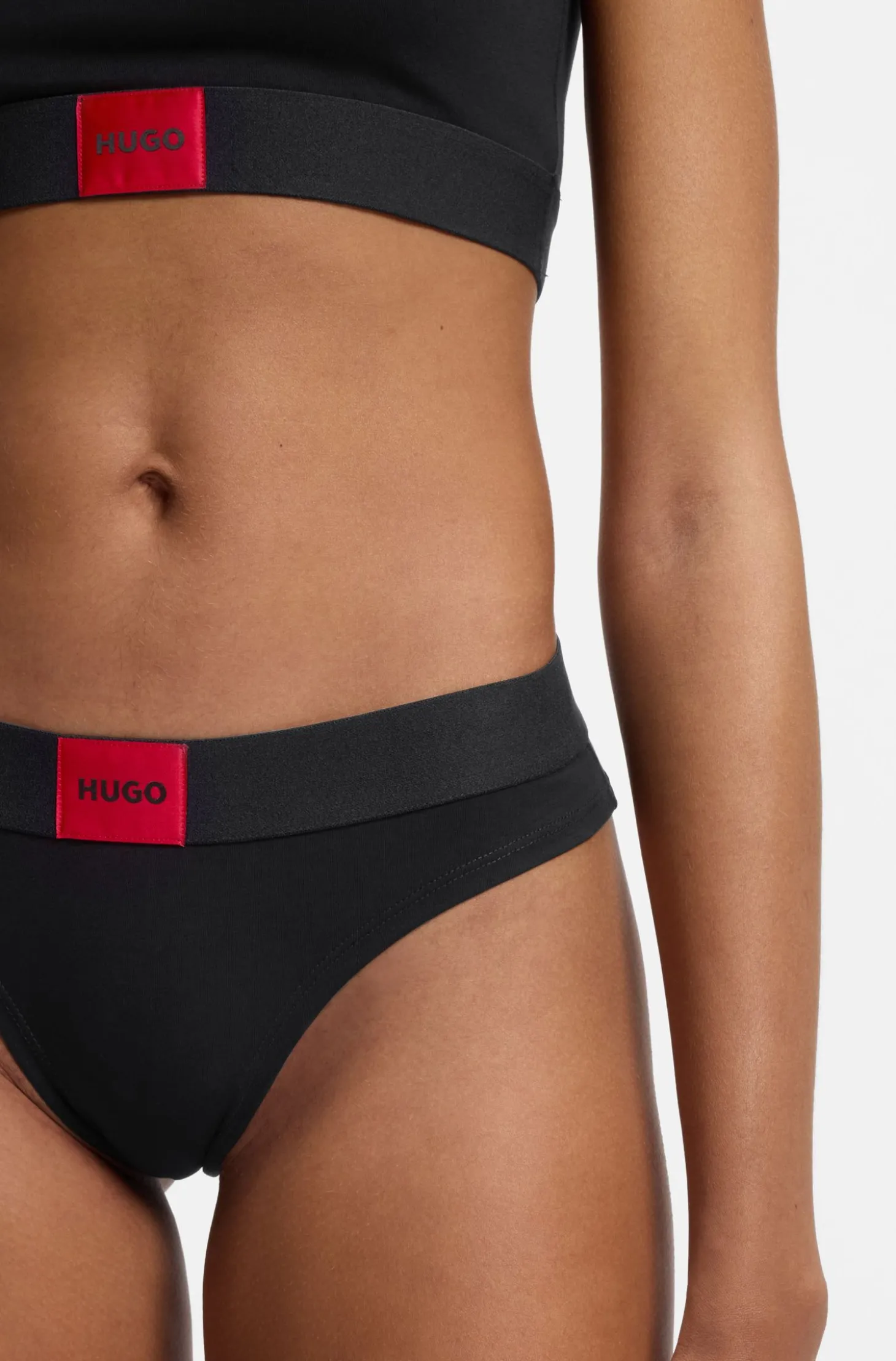 Slips aus Stretch-Baumwolle mit rotem Logo-Label
