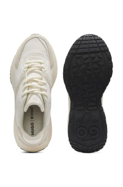 Sneakers aus Canvas, Leder und Veloursleder