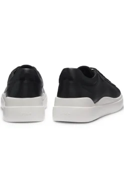 Sneakers aus Leder mit Cupsohle und roten Logo-Details