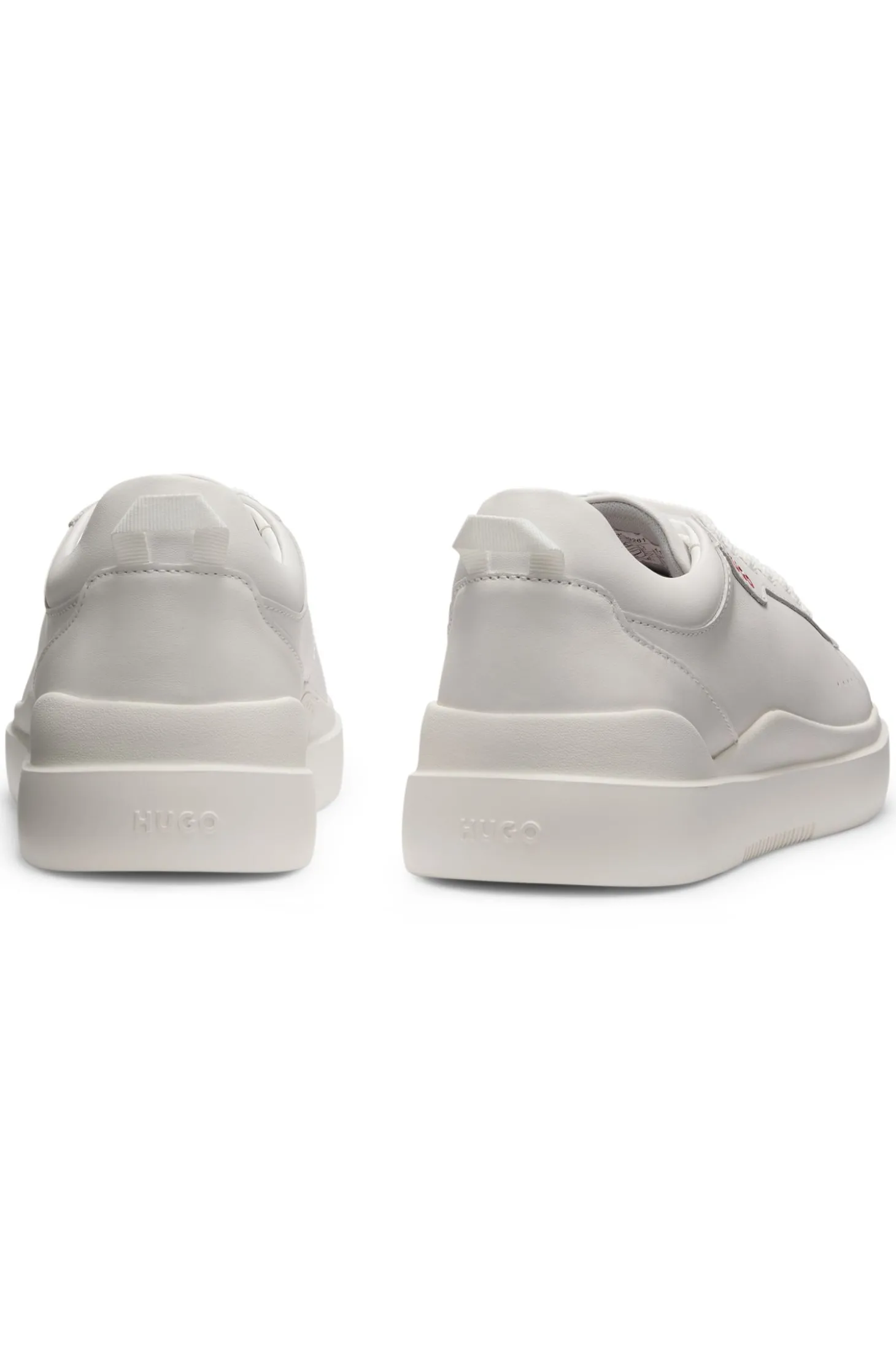 Sneakers aus Leder mit Cupsohle und roten Logo-Details