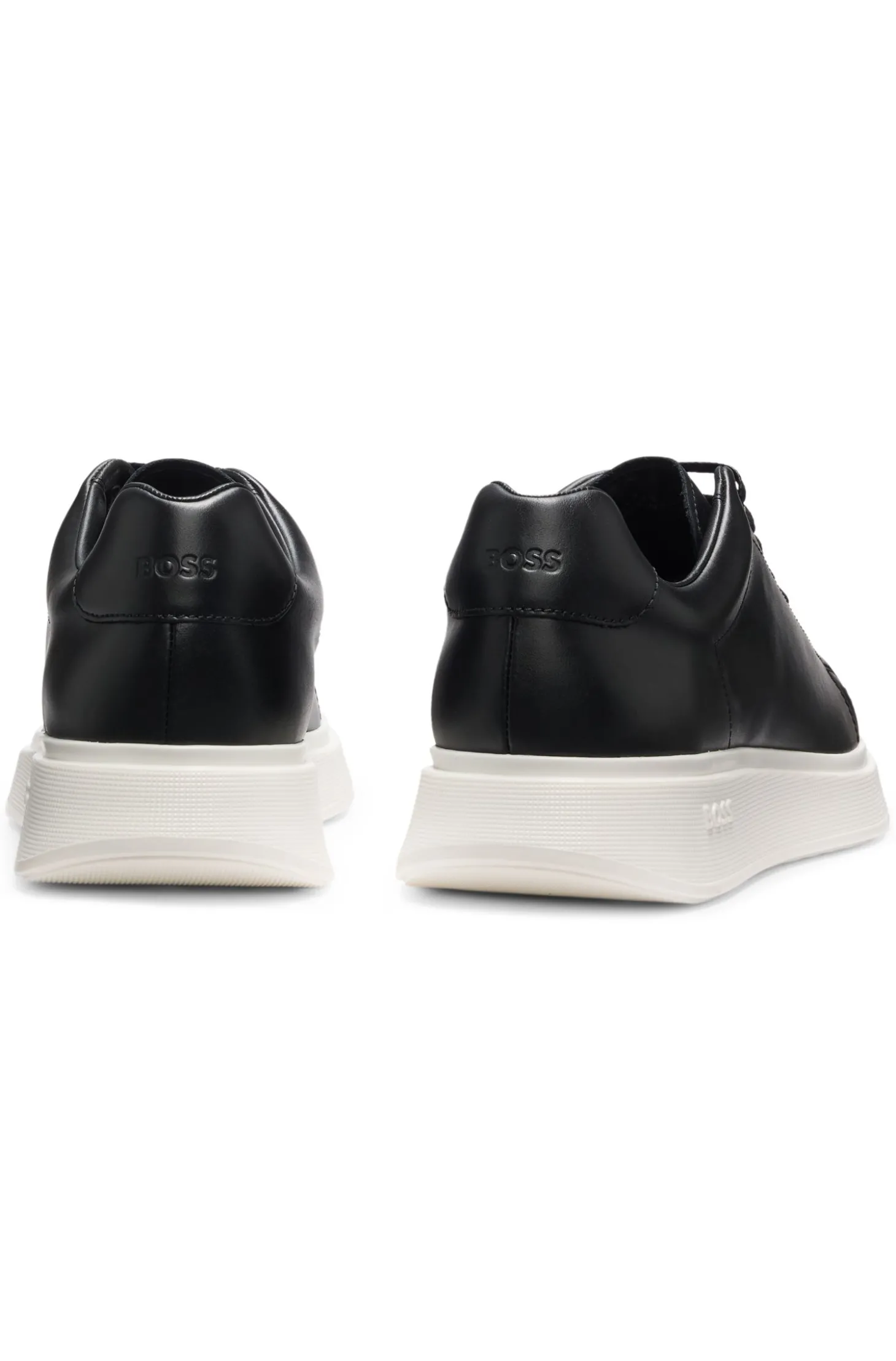 Sneakers aus Leder mit Gummisohlen