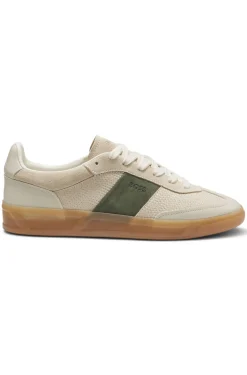 Sneakers aus Leder und Veloursleder