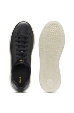 Sneakers aus Nappaleder mit goldfarbenem Logo