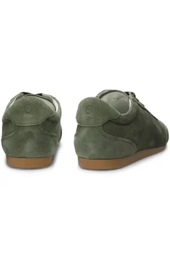 Sneakers aus Veloursleder mit Logo-Details