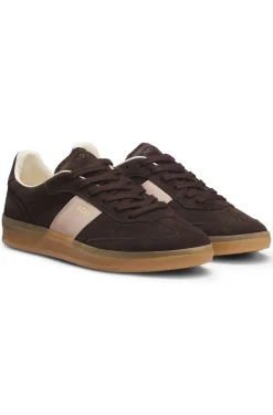 Sneakers aus Veloursleder mit Glattleder-Details