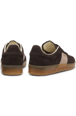 Sneakers aus Veloursleder mit Glattleder-Details