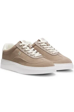 Sneakers aus Veloursleder mit Stack-Logo