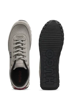 Sneakers mit Strick-Obermaterial und Logo-Fähnchen