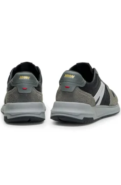 Sneakers mit Veloursleder-Besatz und Logo-Details