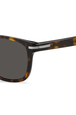 Sonnenbrille aus Acetat mit Havanna-Muster und silberfarbenen Metalldetails