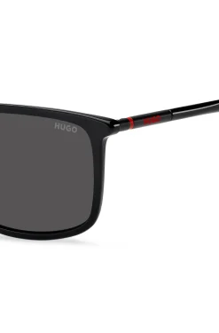 Sonnenbrille aus schwarzem Acetat mit röhrenförmigen Bügeln