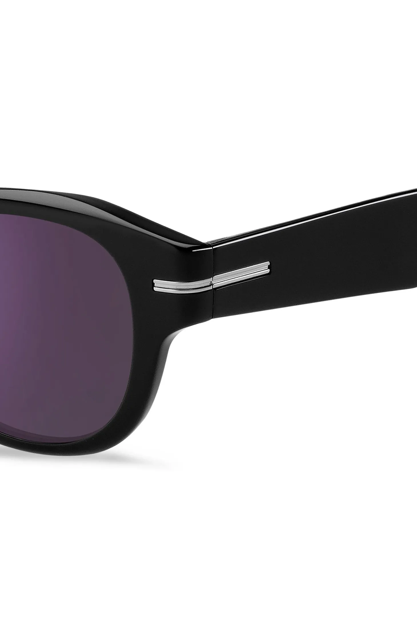 Sonnenbrille aus schwarzem Acetat mit violetten Gläsern