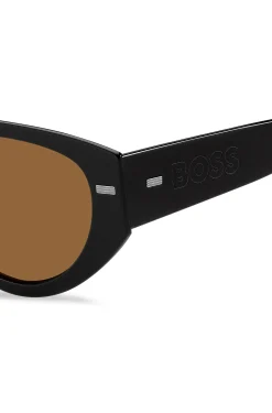 Sonnenbrille aus schwarzem Bio-Acetat mit gelaserten Logos auf den Bügeln