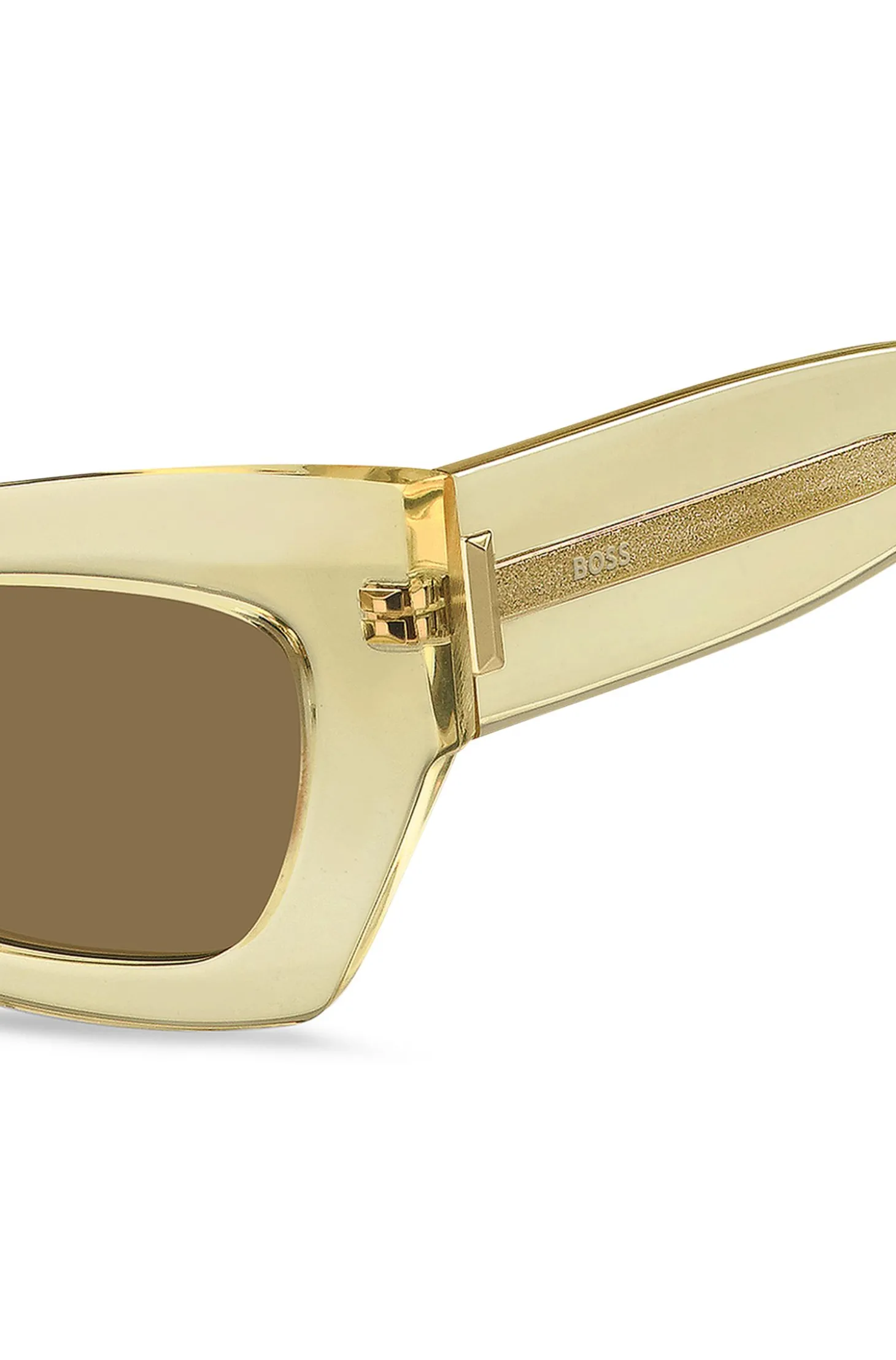 Sonnenbrille aus transparentem Acetat mit charakteristischen Metalldetails