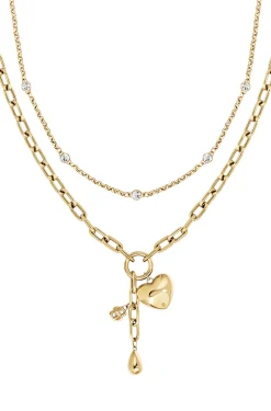 Sophisticated necklace with a polished finish
