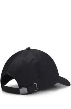 Sportive Cap mit wasserfestem Finish und UV-Schutz