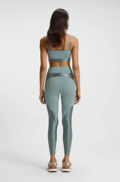 Sportive Leggings mit Mesh-Einsätzen