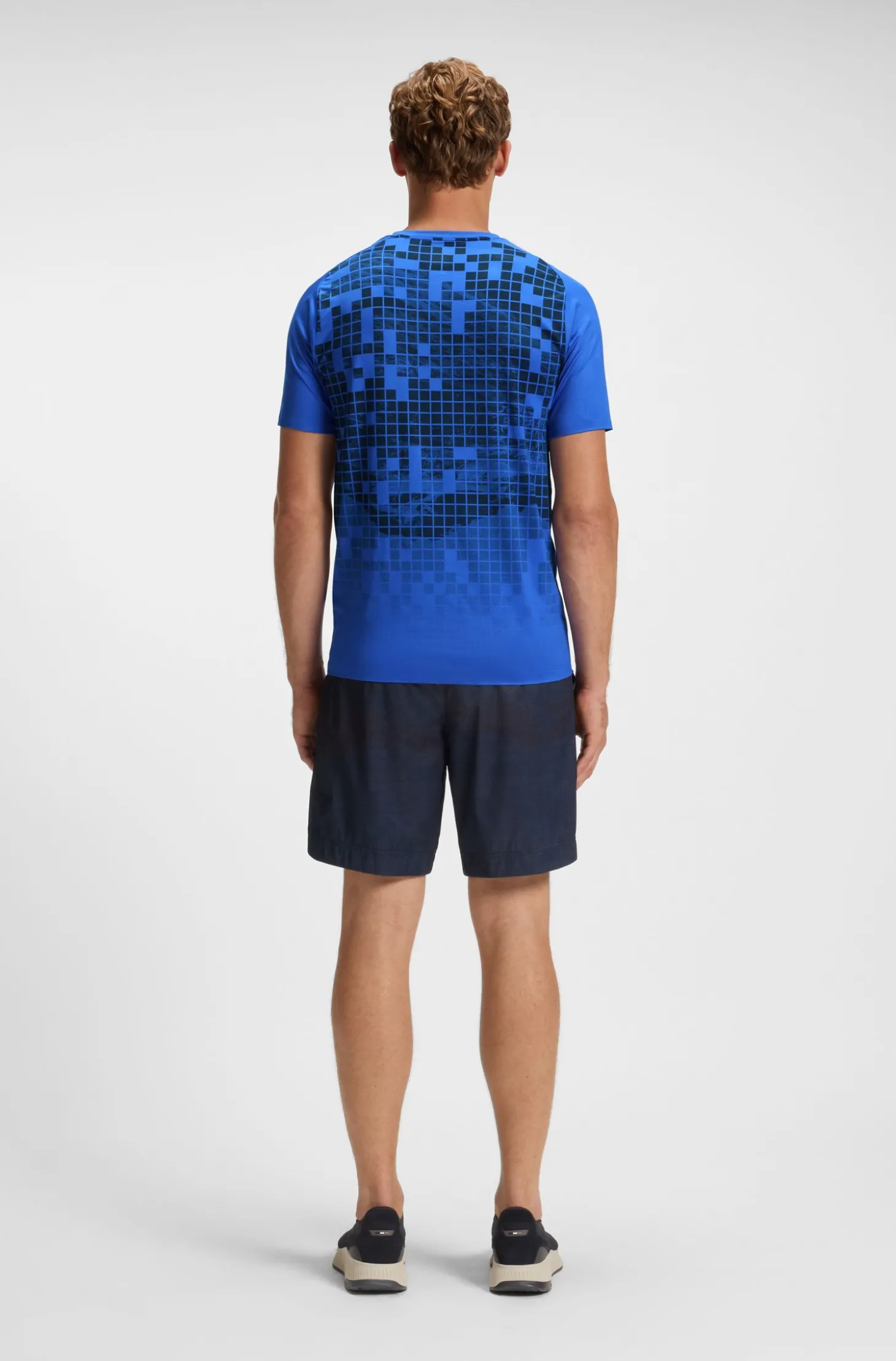 Sportives Slim-Fit T-Shirt aus bedrucktem Stretch-Mesh