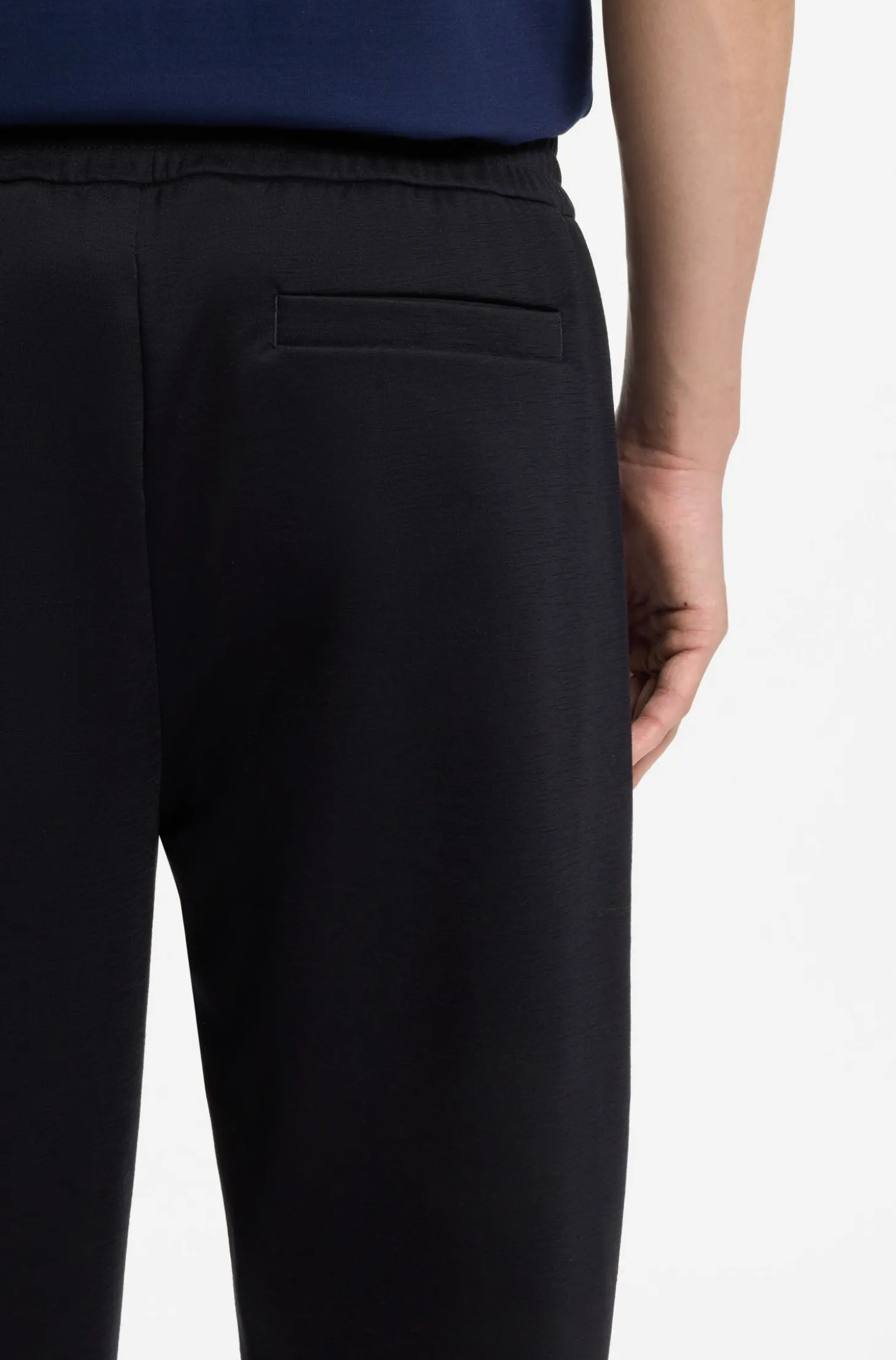 Straight-Fit Hose mit Tunnelzugbund