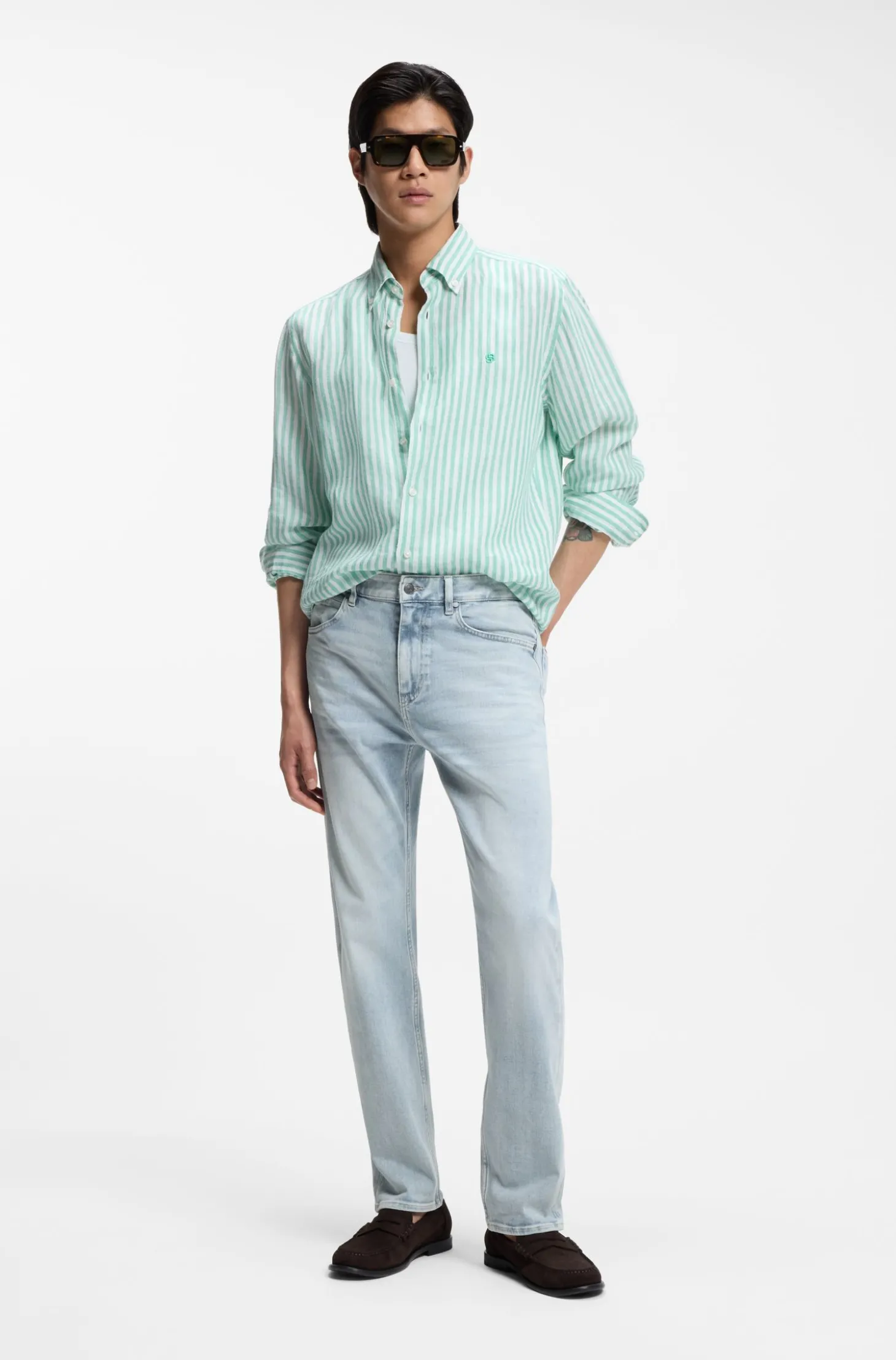 Straight-Fit Jeans aus blauem super-softem Stretch-Denim