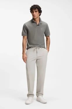 Straight-Tapered-Fit Chino aus Stretch-Gewebe