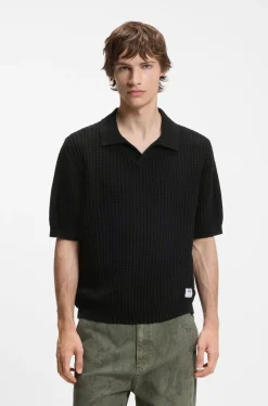 Strick-Poloshirt mit Waffelstruktur und Johnny-Kragen