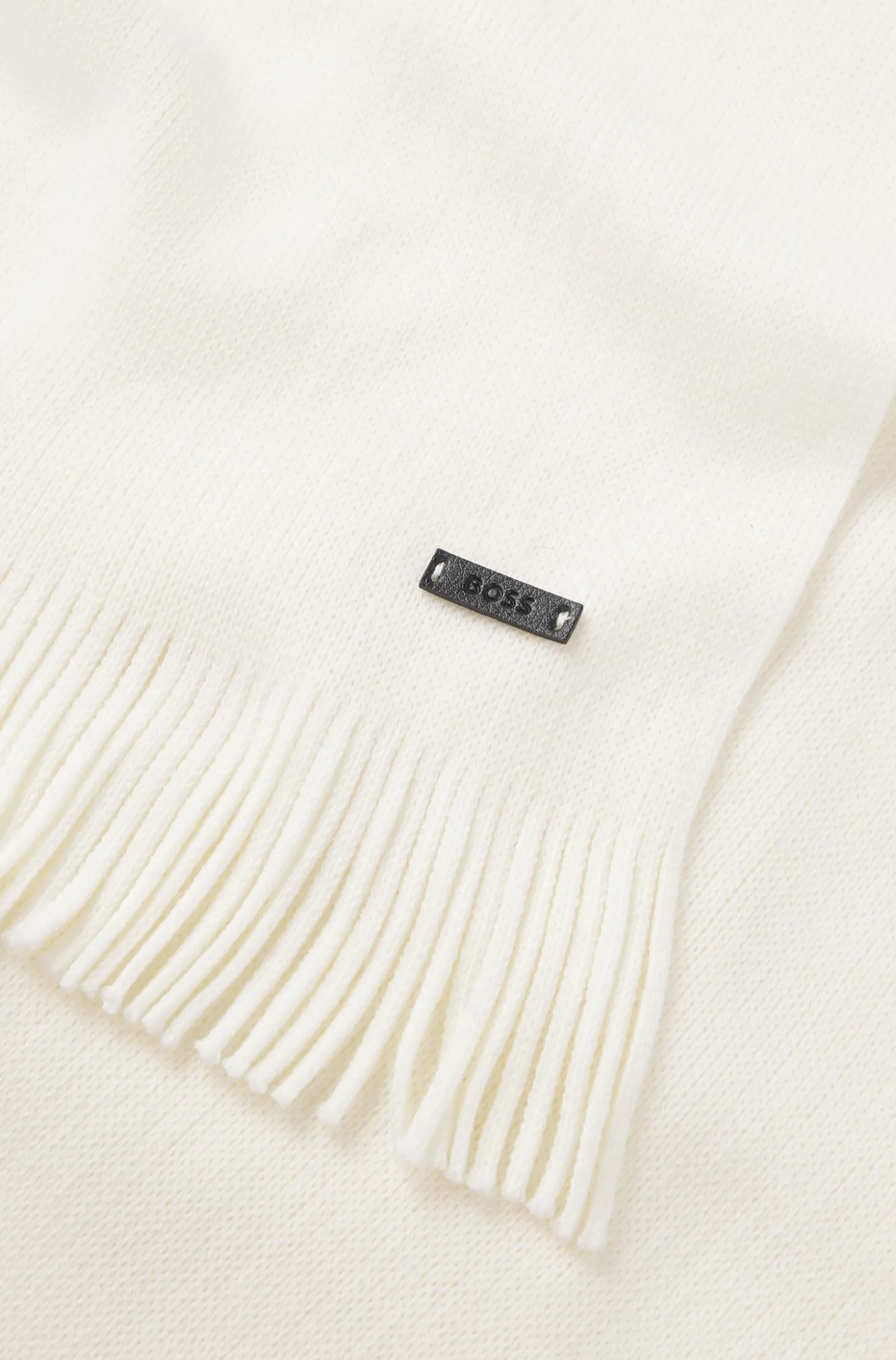 Strickschal aus Schurwolle mit Logo-Detail