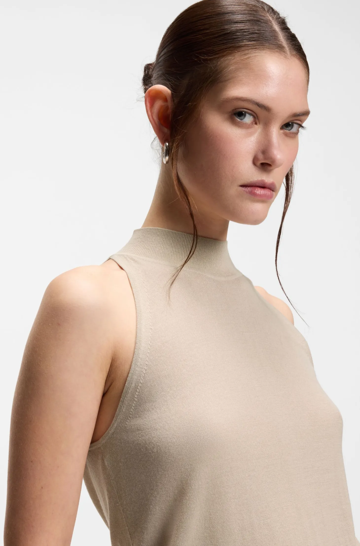 Stricktop mit Stehkragen aus superfine Garn