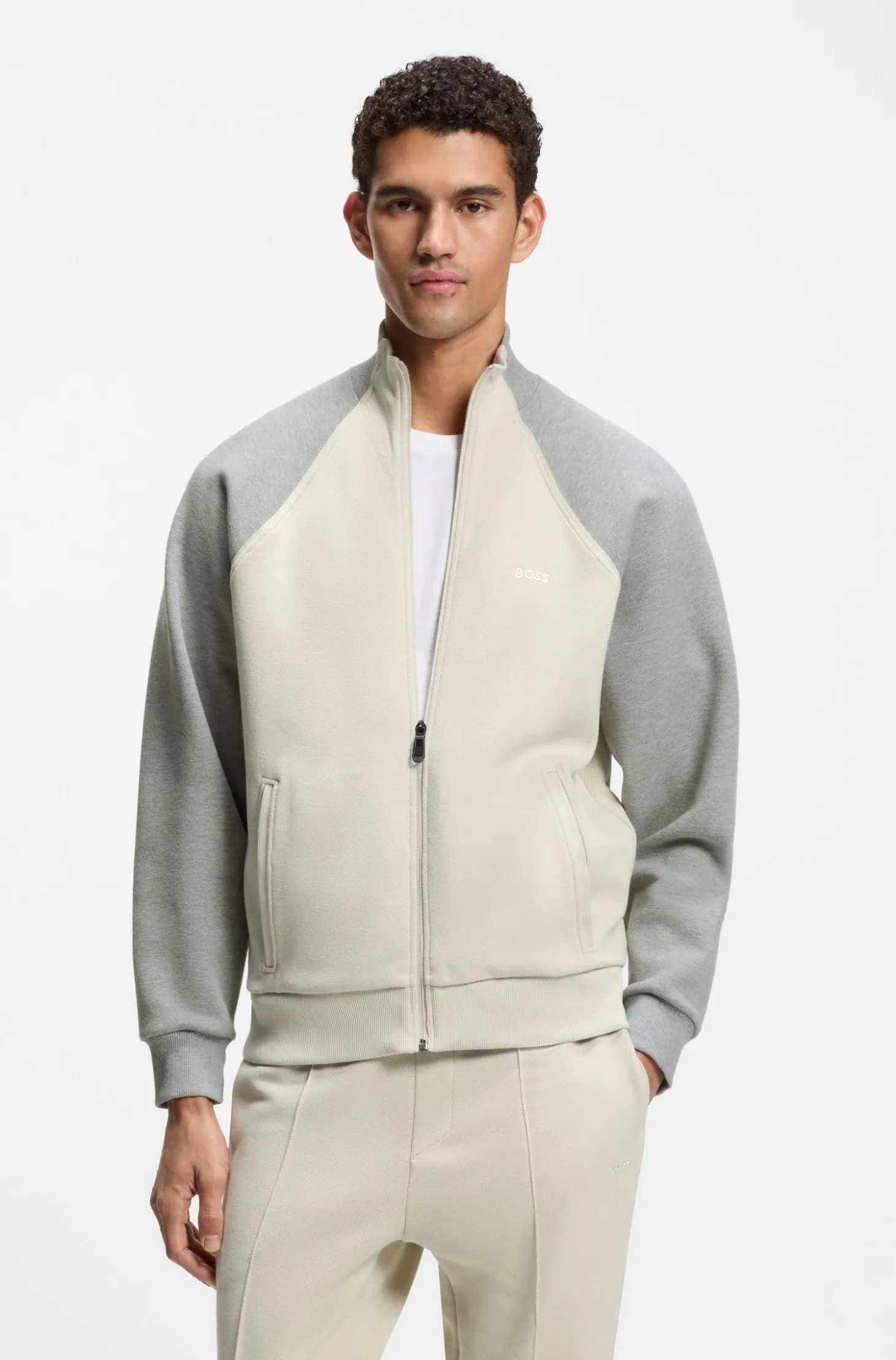 Sweatshirt aus Baumwoll-Mix mit kontrastfarbenen Paspeln