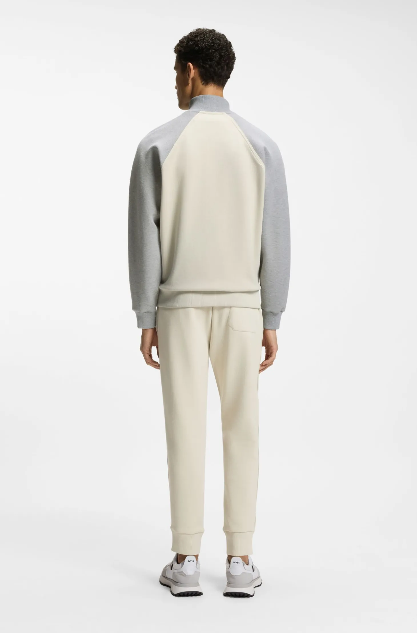 Sweatshirt aus Baumwoll-Mix mit kontrastfarbenen Paspeln