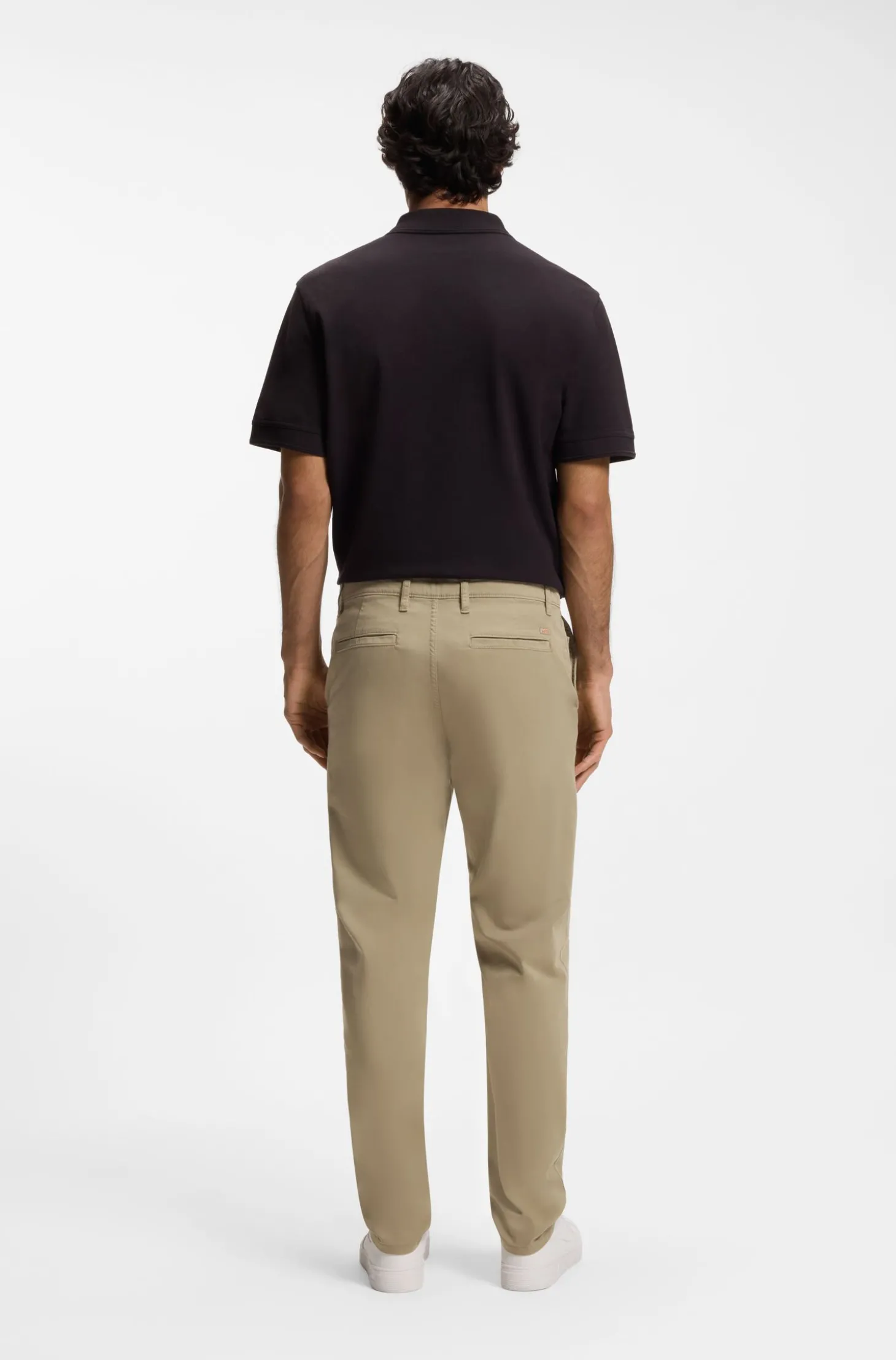 Tapered-Fit Hose aus Baumwoll-Satin mit Elasthan-Anteil