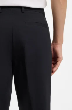 Tapered-Fit Hose aus bügelleichter Stretch-Baumwolle-Popeline