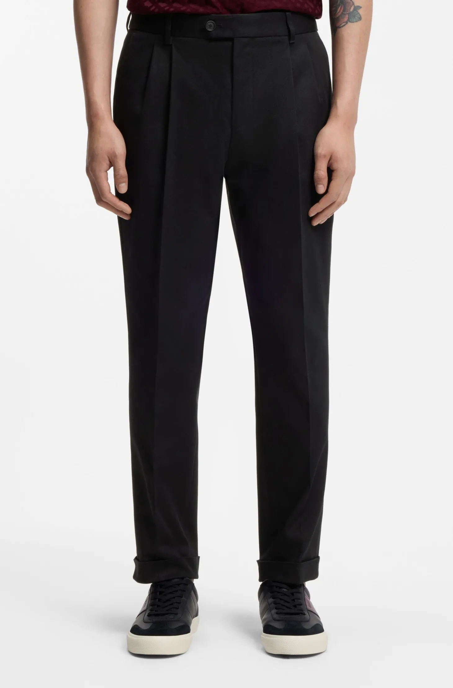 Tapered-Fit Hose aus elastischem Baumwoll-Twill