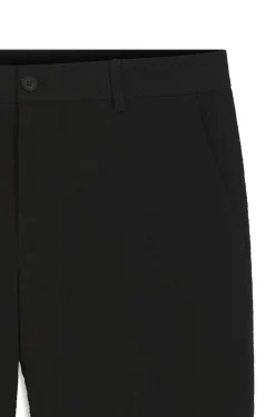 Tapered-Fit Hose aus Stretch-Baumwolle mit Seersucker-Struktur