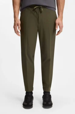 Tapered-Fit Hose aus wasserabweisendem Stretch-Gewebe