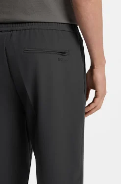 Tapered-Fit Hose aus wasserabweisendem Stretch-Gewebe