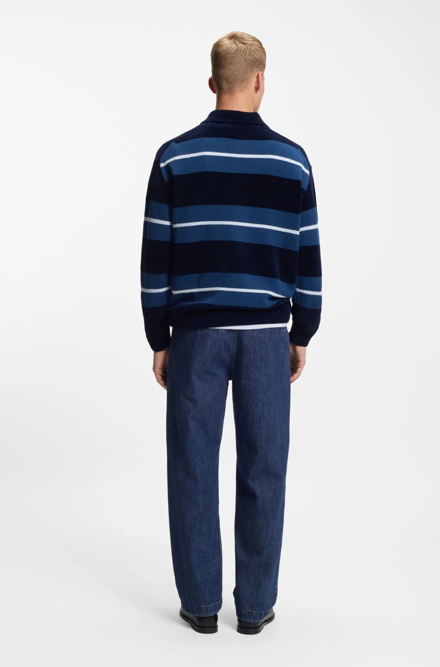 Tapered-Fit Jeans aus blauem festem Denim