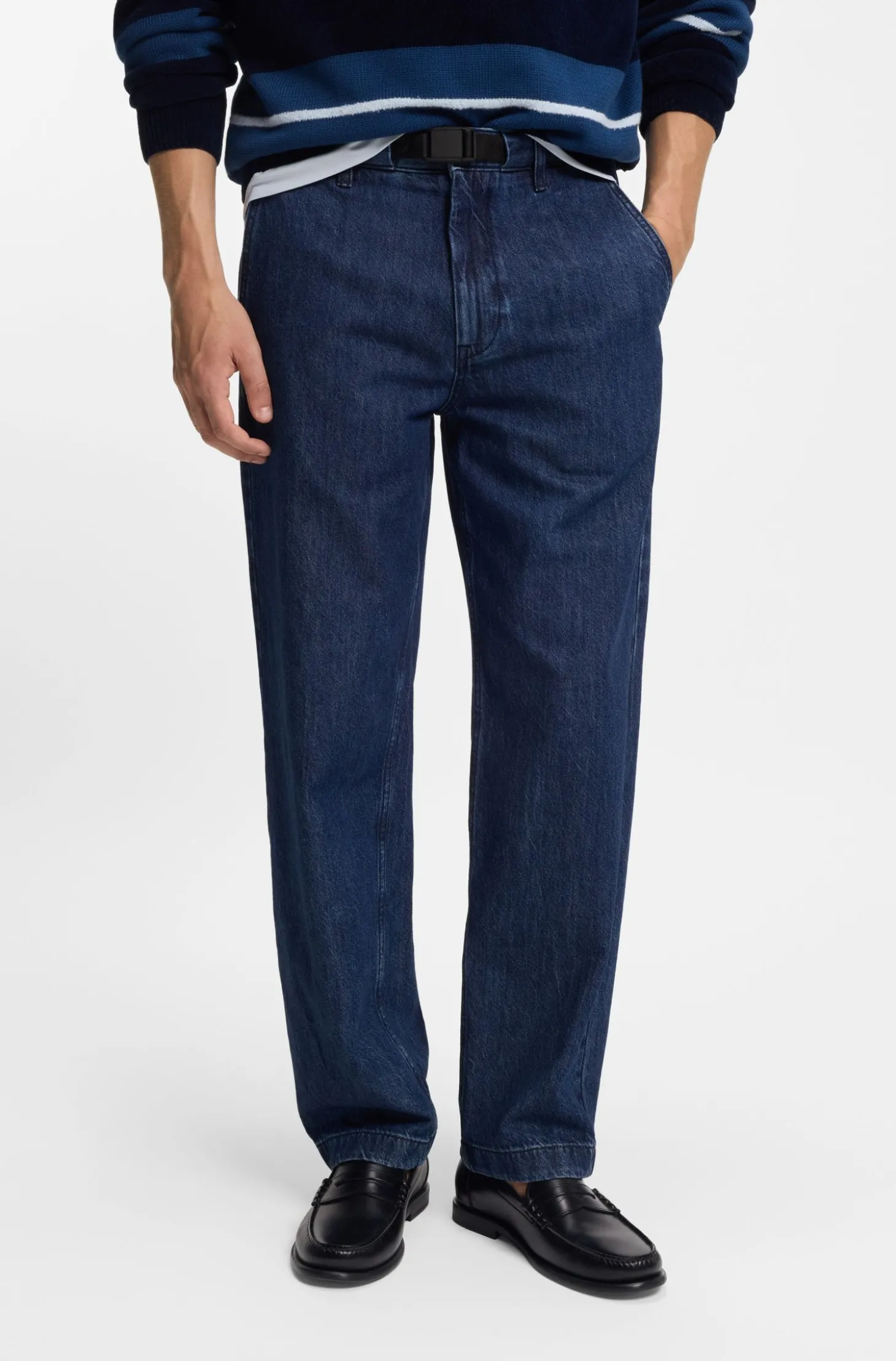Tapered-Fit Jeans aus blauem festem Denim