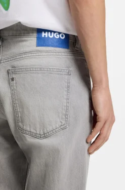 Tapered-Fit Jeans aus grauem Denim