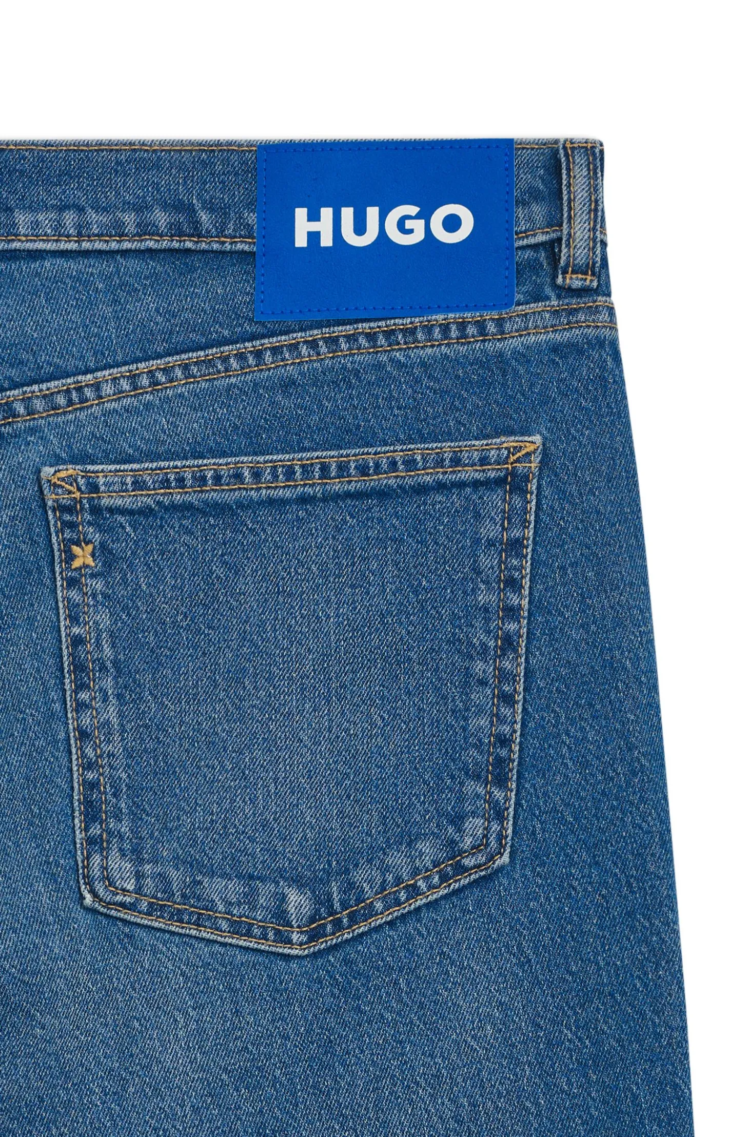 Tapered-Fit Jeans aus mittelblauem Stretch-Denim