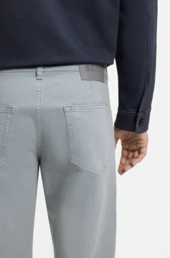 Tapered-Fit Jeans aus Stretch-Baumwolle