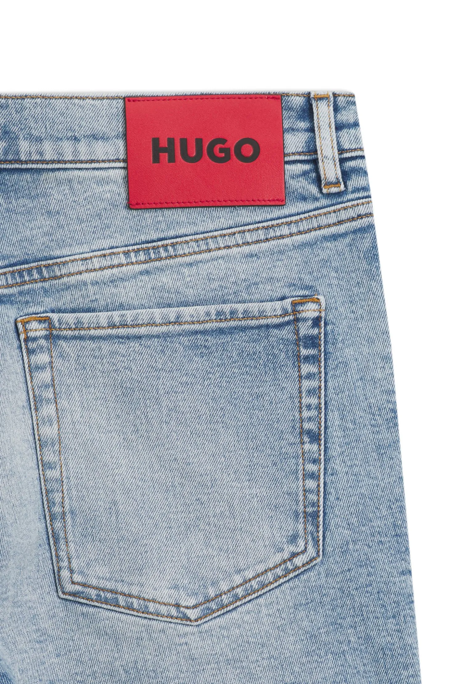 Tapered-Fit Shorts aus leuchtend blauem Stretch-Denim