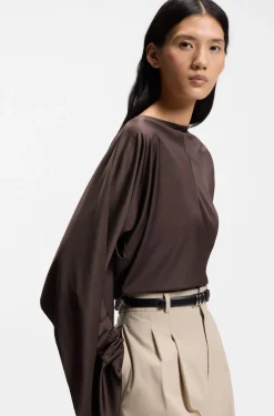 Top aus drapiertem Jersey mit Schal-Detail