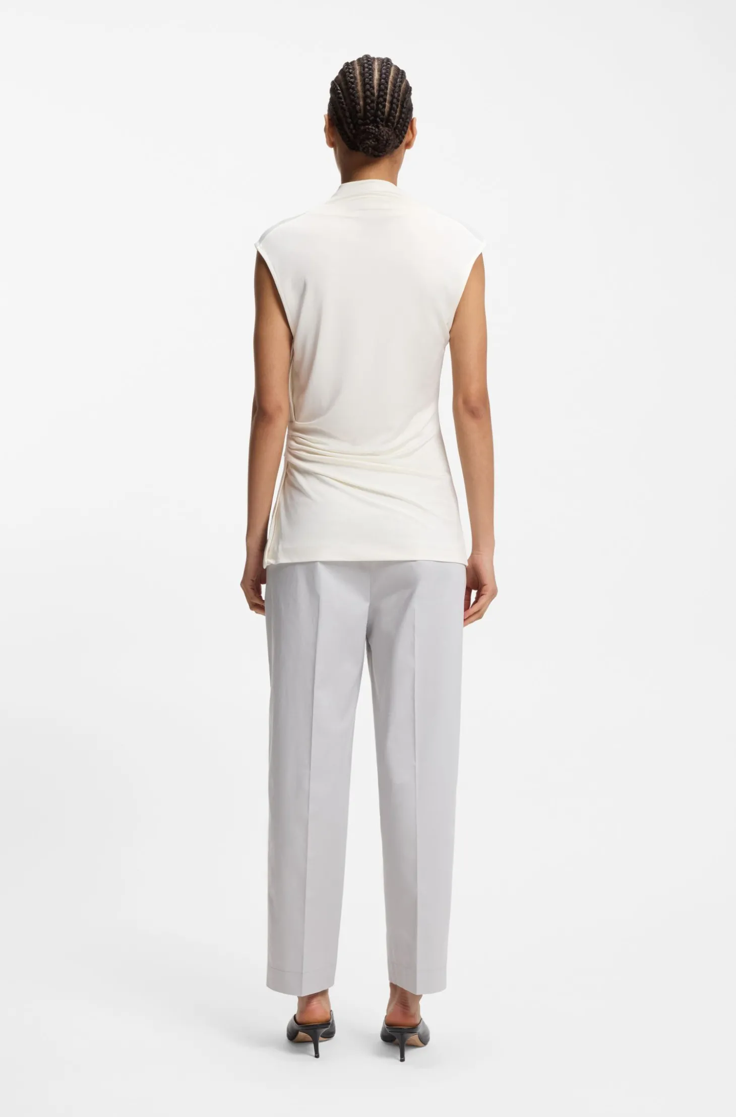 Top aus Stretch-Jersey mit drapiertem Kragen