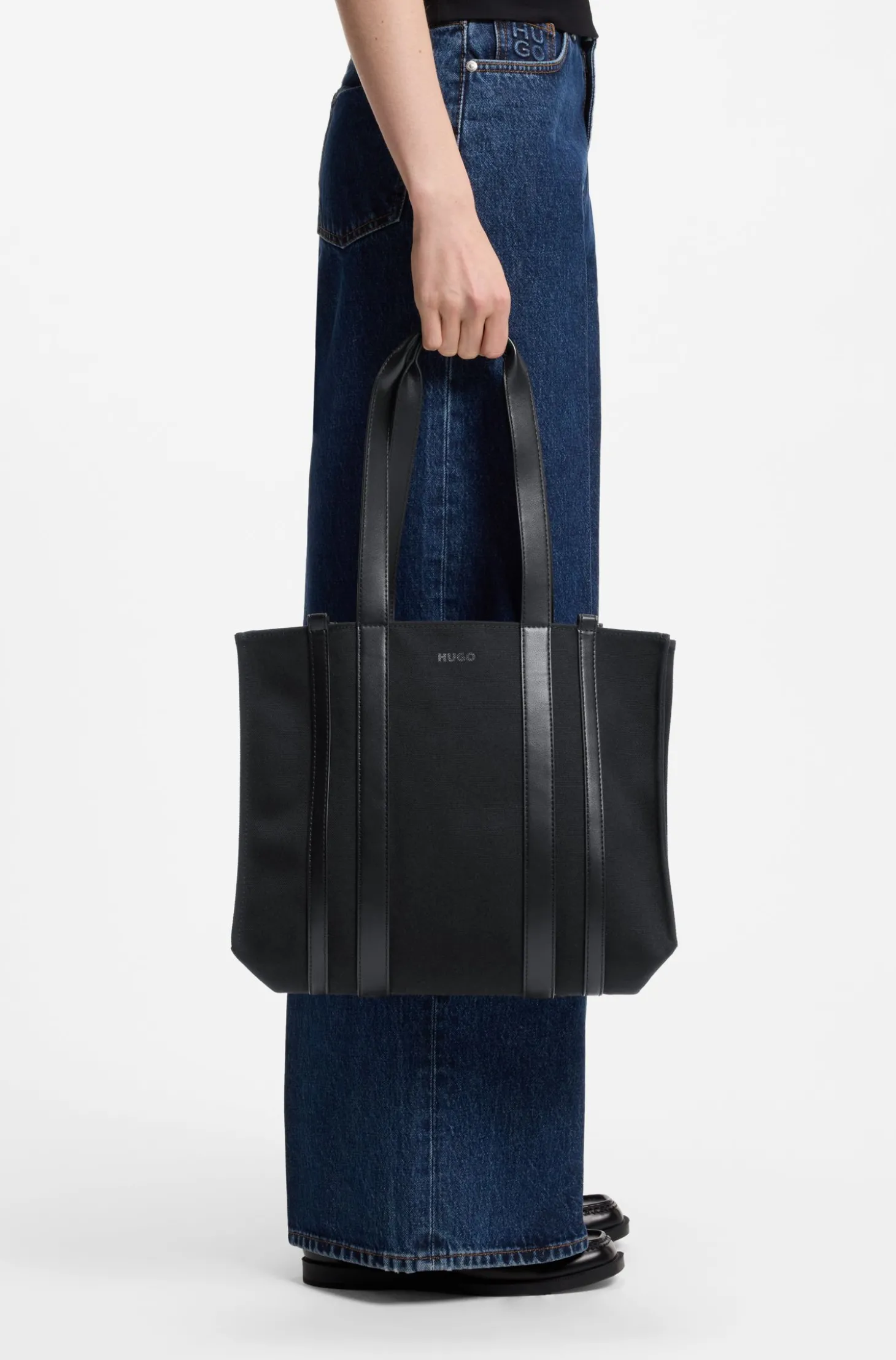 Tote Bag aus strukturiertem Canvas mit Kunstlederbesatz