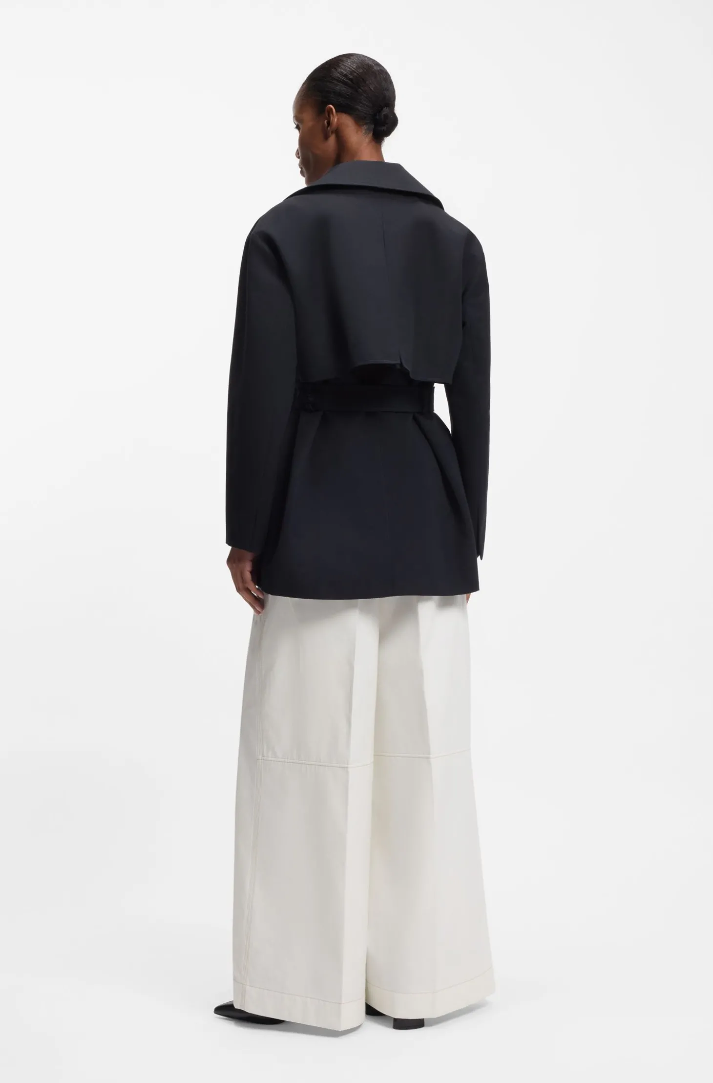Trenchcoat aus Baumwolle mit Gürtel