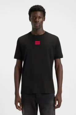 T-Shirt aus Baumwolle mit rotem gewebtem Logo-Label