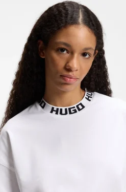 T-Shirt aus Baumwoll-Jersey mit Logo-Ausschnitt