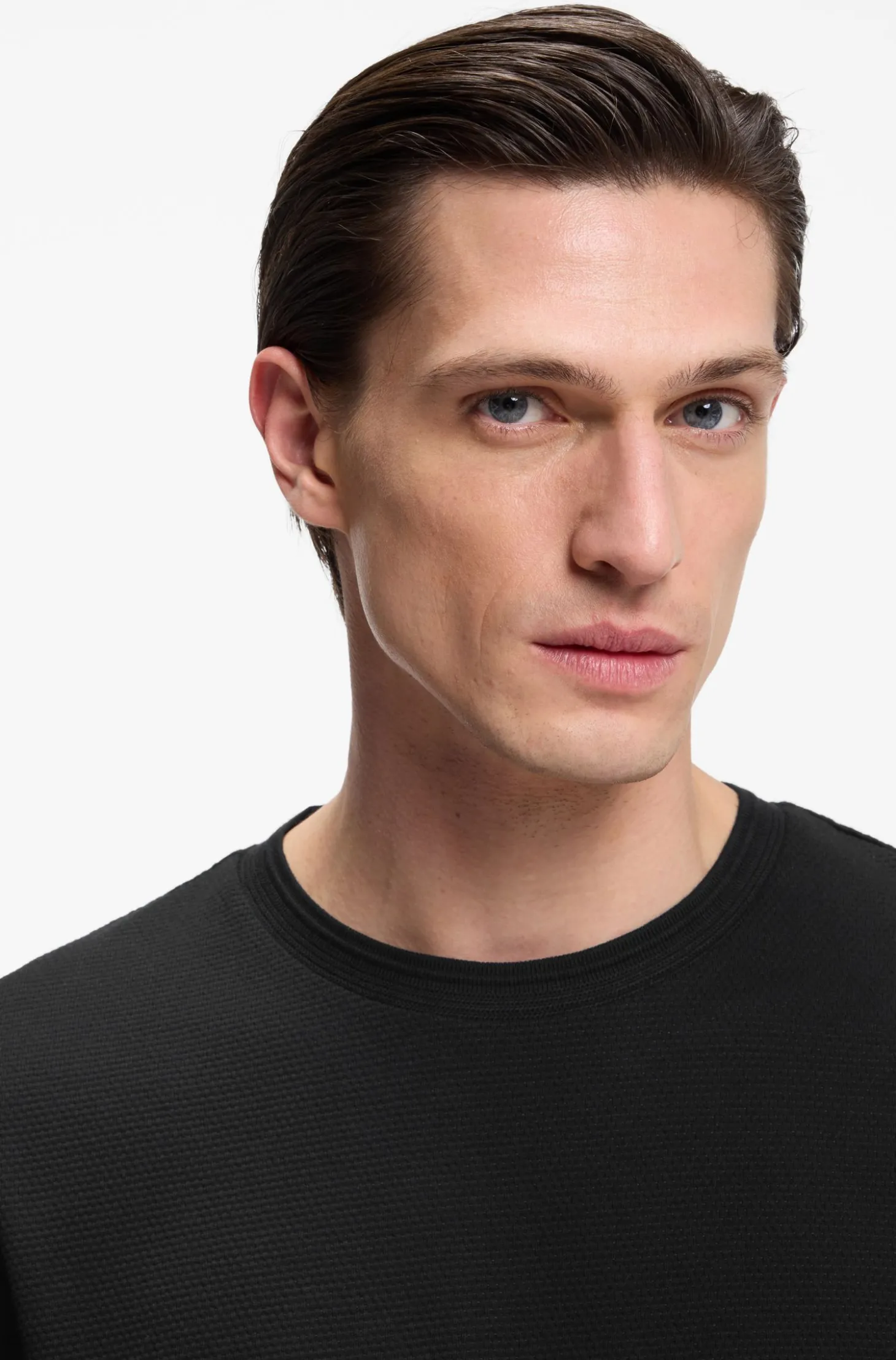 T-Shirt aus Baumwoll-Mix mit Bubble-Jacquard-Struktur